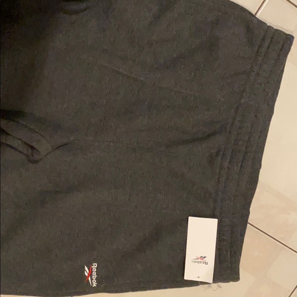 NWT Reebok Sweatpants - Picture 5 of 6